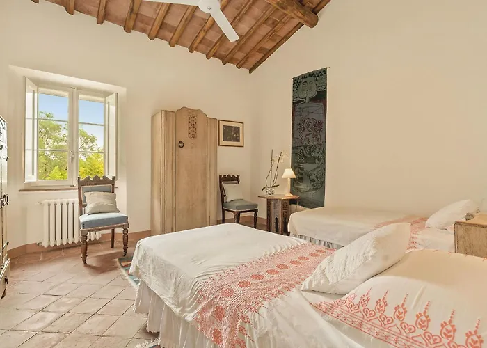 Centolivi 8 By Salogi Montecastello